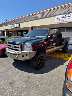 2004 Ford F250 Super Duty Crew Cab - Lariat Pickup 4D 6 3\/4 ft
