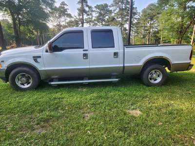 2004 Ford F250 Super Duty Crew Cab - Lariat Pickup 4D 6 3\/4 ft