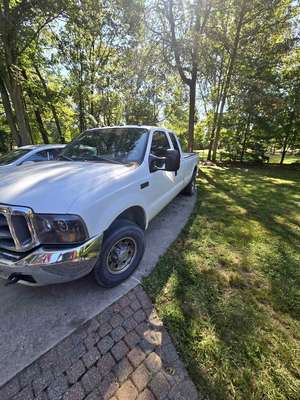 1999 Ford F250 Super Duty Super Cab - XLT Pickup 4D 8 ft
