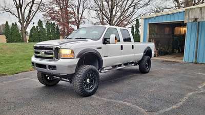 2005 Ford F350 Super Duty Crew Cab & Chassis - 176\