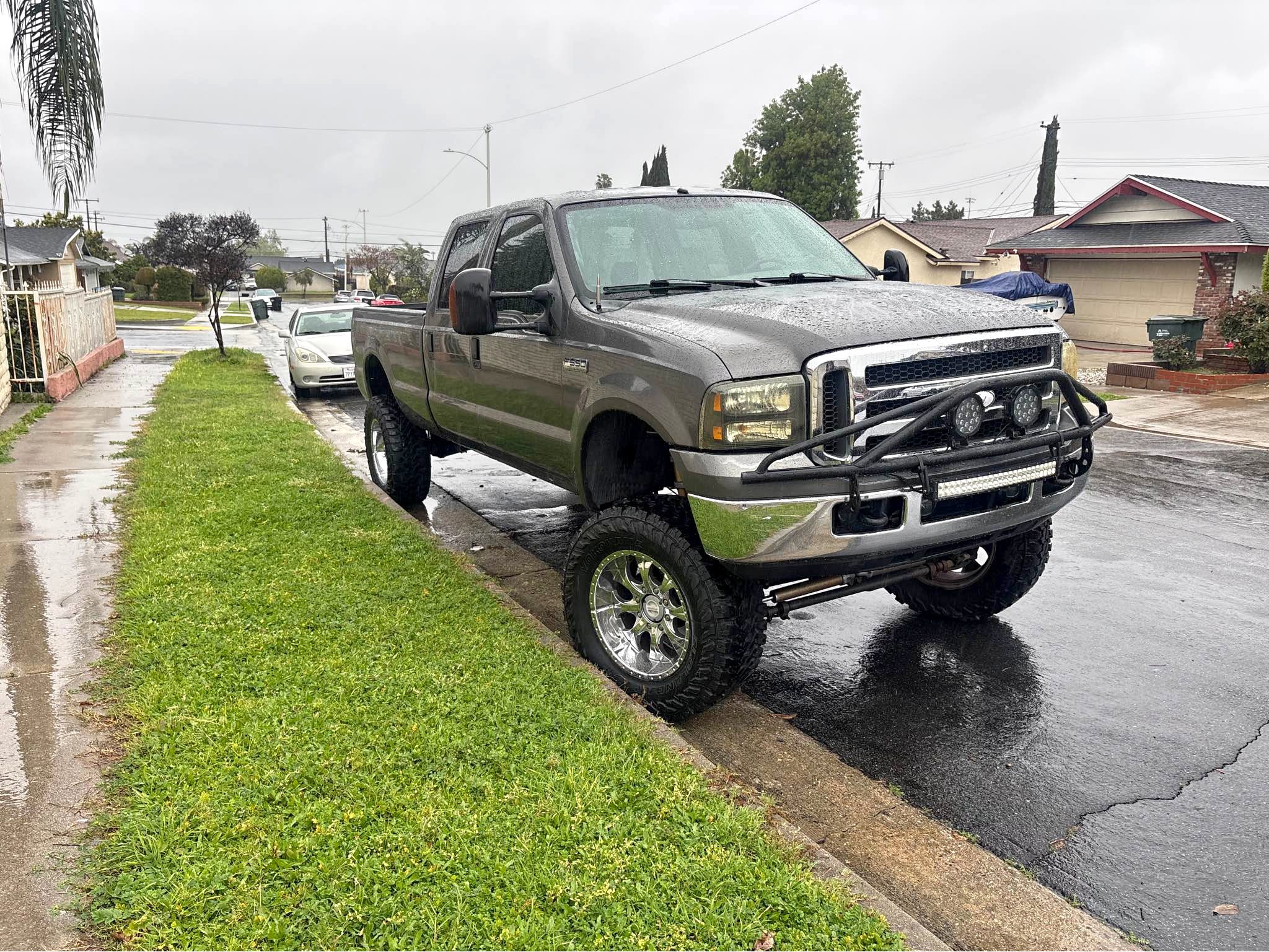 2005 Ford F250 Super Duty Super Cab - 2005 Ford F250 6.0 diesel lariat