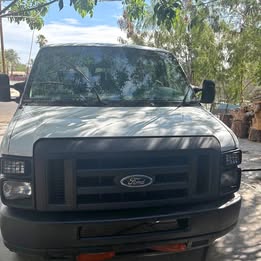 2007 Ford E350 Super Duty Passenger