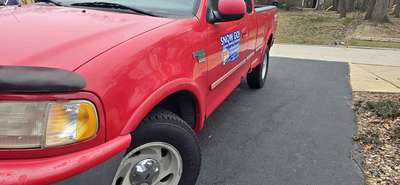 1999 Ford E150 Super Duty Cargo