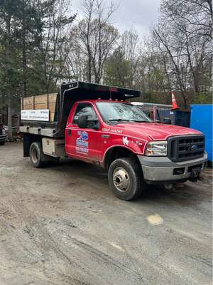 2005 Ford F350 Super Duty Regular Cab - XL Pickup 2D 8 ft