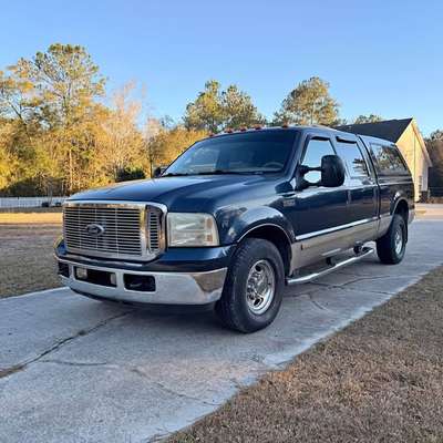 2001 Ford F250 Super Duty Crew Cab - Lariat Pickup 4D 6 3\/4 ft