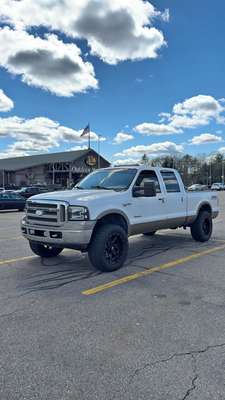 2006 Ford F250 Super Duty Crew Cab - King Ranch Pickup 4D 6 3\/4 ft