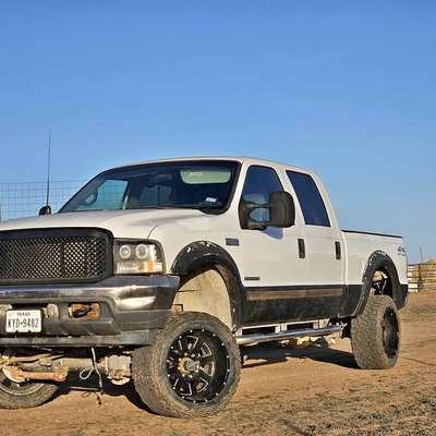 2002 Ford F250 Super Duty Crew Cab - Lariat Pickup 4D 6 3\/4 ft