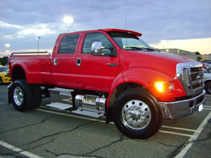 2007 Ford F650 Super Duty Truck