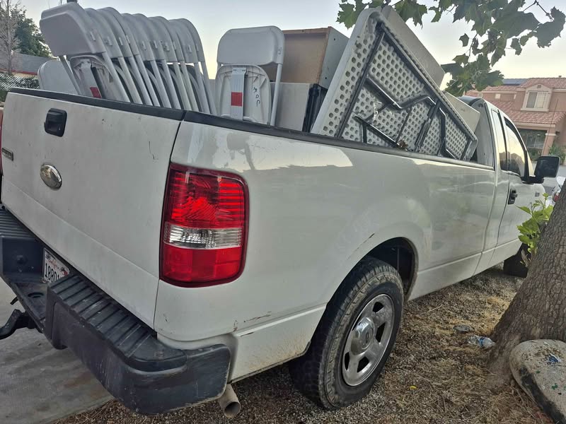 2007 Ford E150 Super Duty Cargo