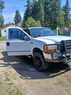 1999 Ford F350 Super Duty Crew Cab