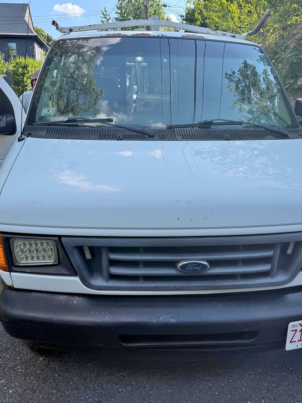 2007 Ford E250 Super Duty Cargo