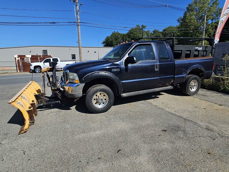 2003 Ford F250 Super Duty Crew Cab - XLT Pickup 4D 6 3\/4 ft