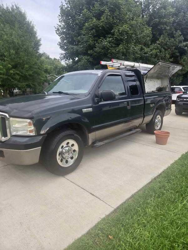 2006 Ford E250 Super Duty Cargo