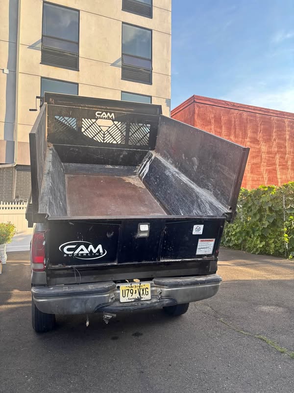 2003 Ford F250 Super Duty Regular Cab - XLT Pickup 2D 8 ft