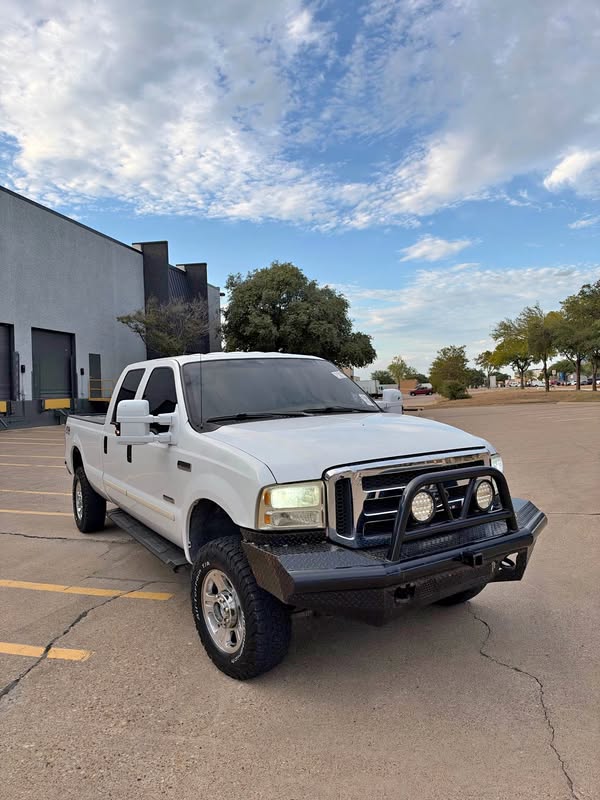 2005 Ford F350 Super Duty Super Cab - Lariat Pickup 4D 6 3\/4 ft
