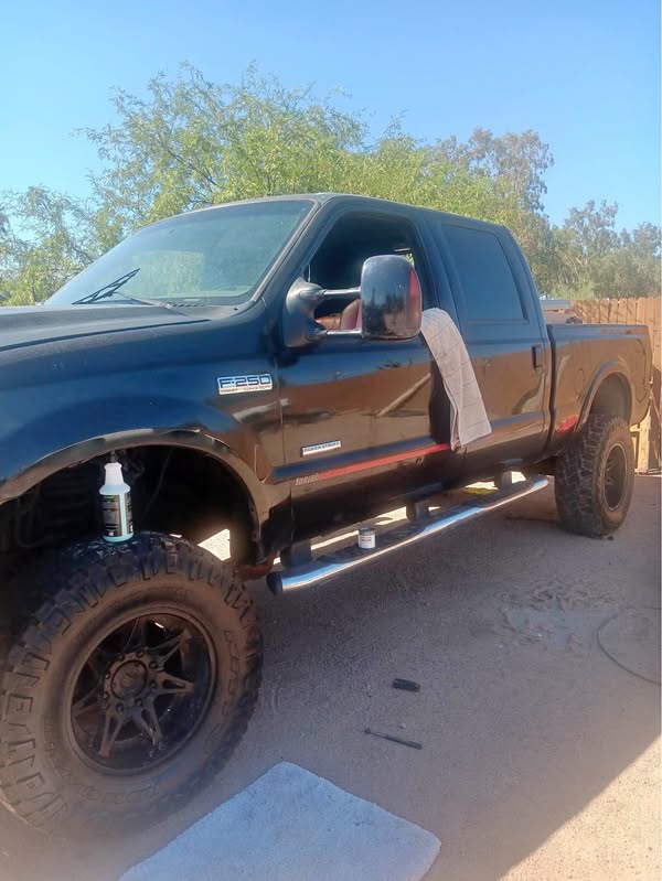 2007 Ford F250 Super Duty Super Cab - XLT Pickup 4D 6 3\/4 ft