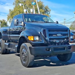 2006 Ford F-650 Super Duty XL SuperCab RWD