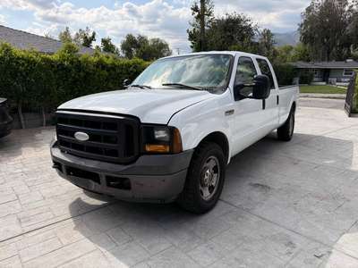 2006 Ford F350 Super Duty Crew Cab - XL Pickup 4D 8 ft