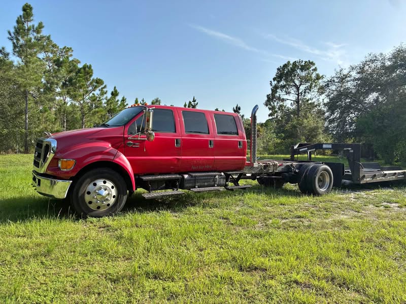 2007 Ford F-650 Super Duty - F-650XLT