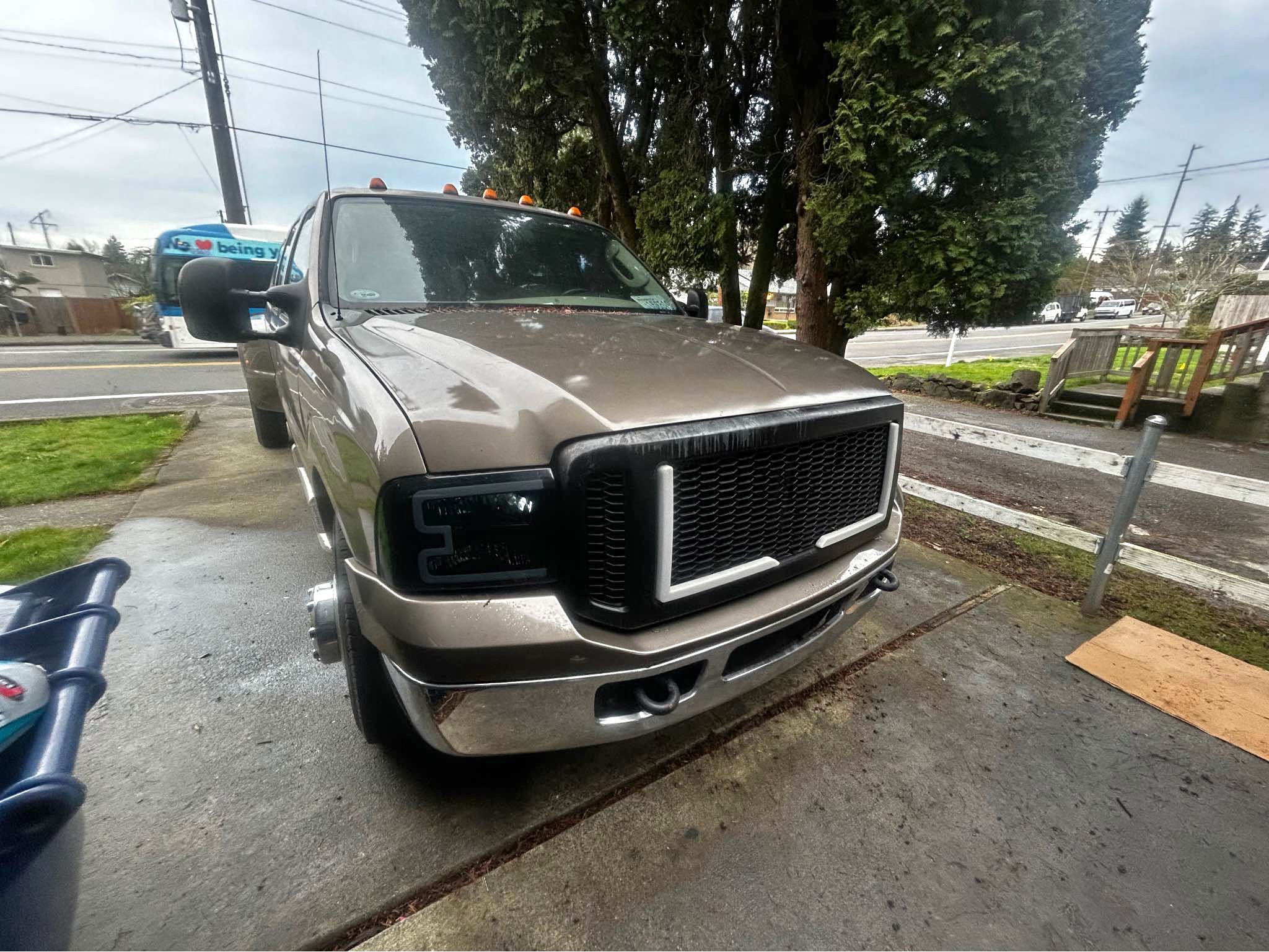 2005 Ford F350 Super Duty Crew Cab - XL Pickup 4D 6 3\/4 ft