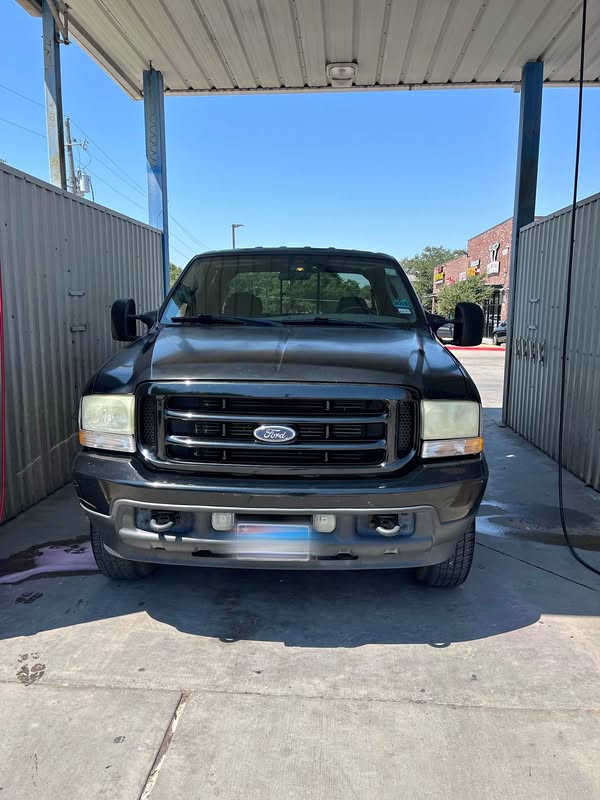 2004 Ford F250 Super Duty Regular Cab - XL Pickup 2D 8 ft