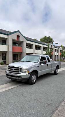 2004 Ford F250 Super Duty Crew Cab - XLT Pickup 4D 8 ft