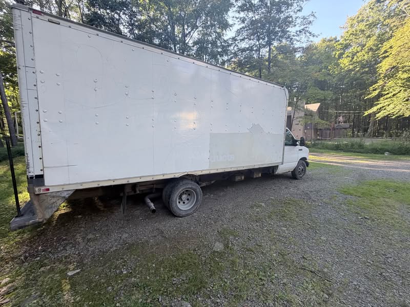 2007 Ford E450 Super Duty Cutaway