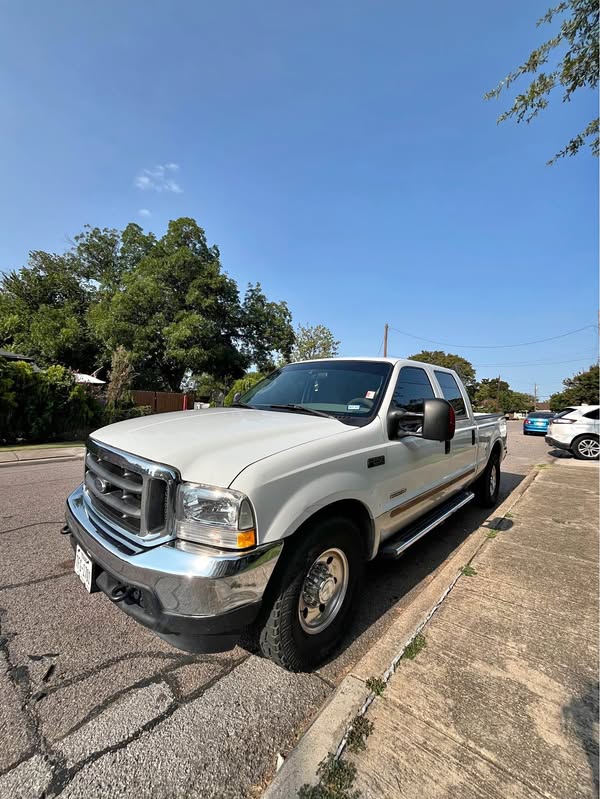 2004 Ford F250 Super Duty Crew Cab - Short Bed