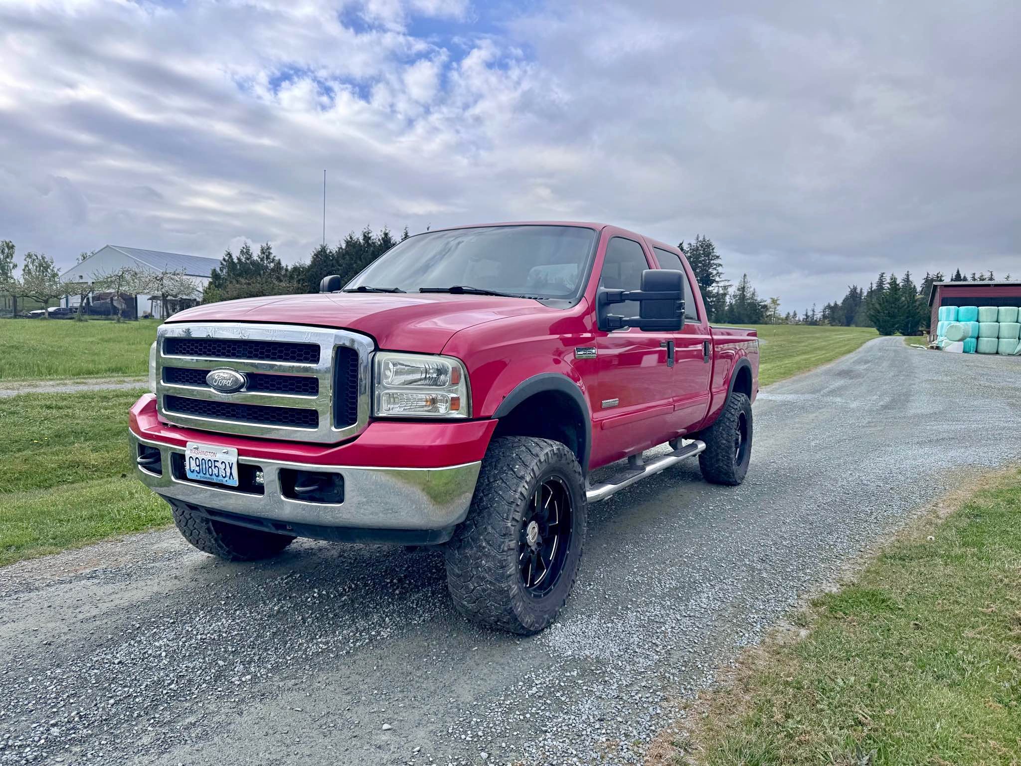 2006 Ford F350 Super Duty Crew Cab - Lariat Pickup 4D 6 3\/4 ft