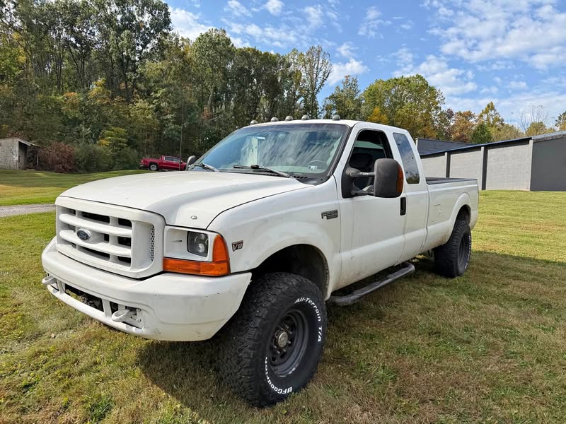 1999 Ford F250 Super Duty Crew Cab - Long Bed