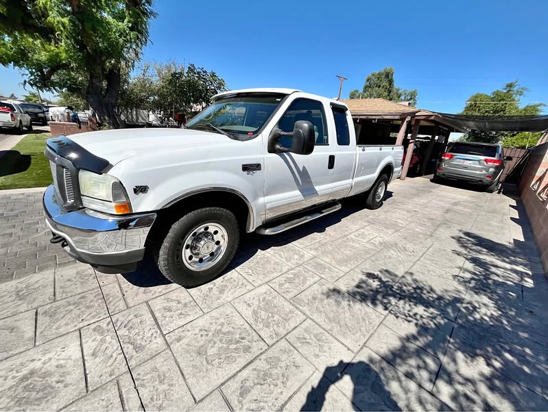 2001 Ford F250 Super Duty Super Cab - Long Bed