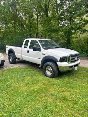 2006 Ford F250 Super Duty Super Cab - FX4 Pickup 4D 8 ft