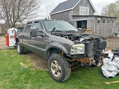 2007 Ford F250 Super Duty Crew Cab - XLT Pickup 4D 6 3\/4 ft