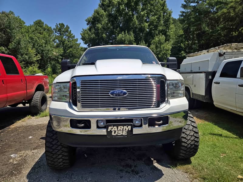 2003 Ford F250 Super Duty Crew Cab - XLT Pickup 4D 6 3\/4 ft