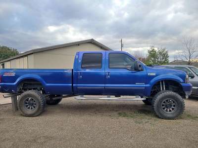 2003 Ford F250 Super Duty Crew Cab - FX4 Pickup 4D 8 ft
