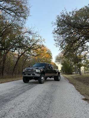 2007 Ford F350 Super Duty Crew Cab - King Ranch