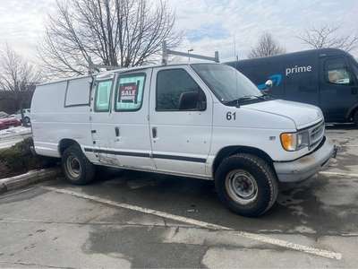 1999 Ford Econoline E350 Super Duty Passenger - Van