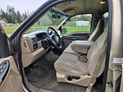 1999 Ford F250 Super Duty Crew Cab - Lariat Pickup 4D 8 ft