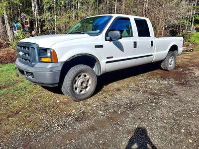 2006 Ford F250 Super Duty Crew Cab - XL Pickup 4D 8 ft