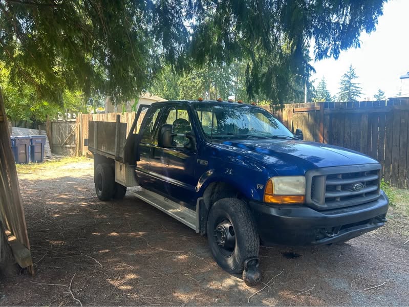 1999 Ford F350 Super Duty Super Cab - Long Bed