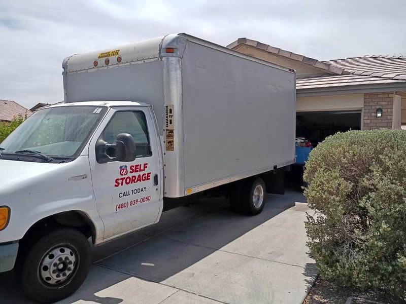 2003 Ford E350 Super Duty Cutaway - 15 foot box truck