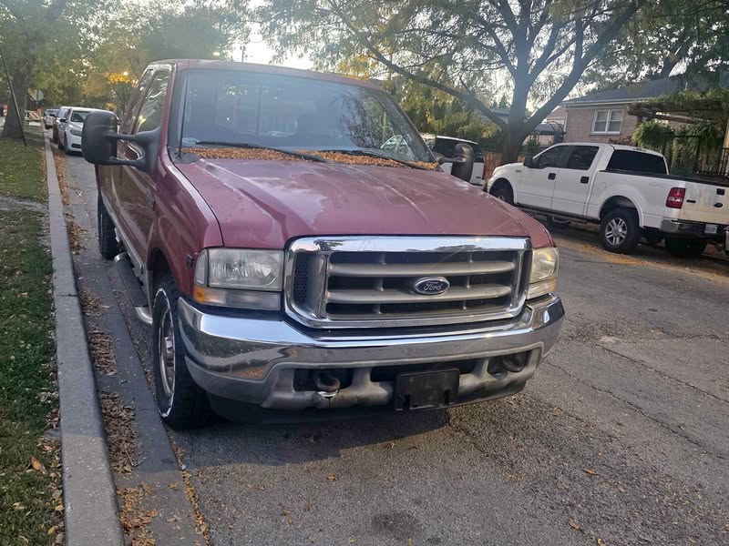 2002 Ford F250 Super Duty Super Cab - XLT