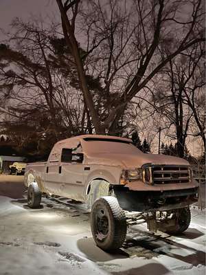 2004 Ford F350 Super Duty Crew Cab - Long Bed