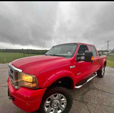 2005 Ford F350 Super Duty Crew Cab - Lariat Pickup 4D 6 3\/4 ft