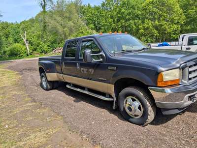 2001 Ford E350 Super Duty Passenger