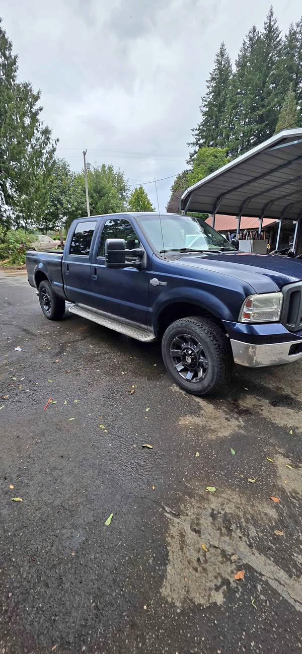 2007 Ford F250 Super Duty Crew Cab - King Ranch Pickup 4D 6 3\/4 ft