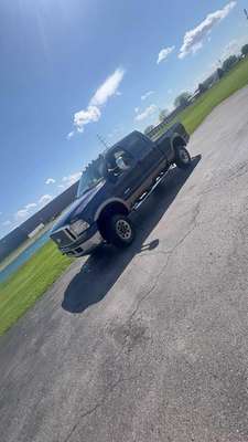 2006 Ford F350 Super Duty Crew Cab - Lariat Pickup 4D 6 3\/4 ft