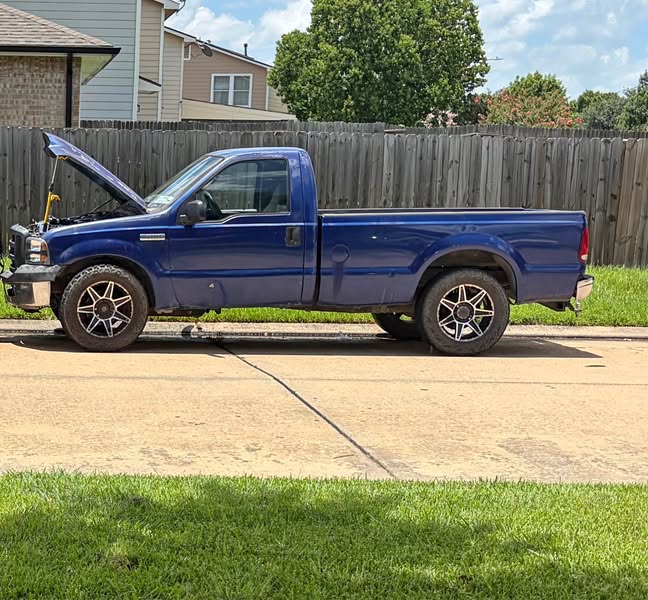 2007 Ford F250 Super Duty Regular Cab - XL Pickup 2D 8 ft