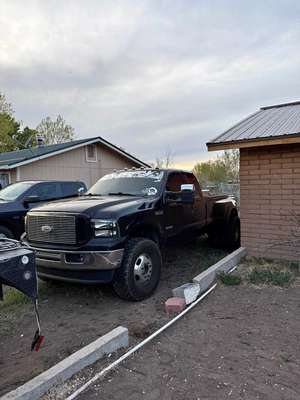 2007 Ford F350 Super Duty Crew Cab - XLT Pickup 4D 8 ft