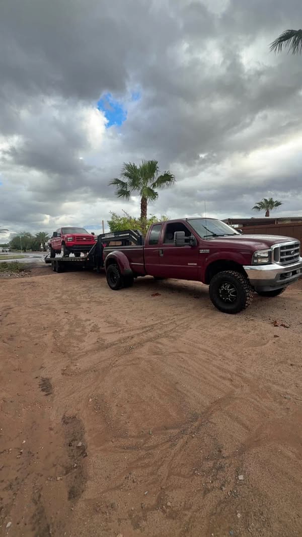 2004 Ford F350 Super Duty Regular Cab - XLT Pickup 2D 8 ft
